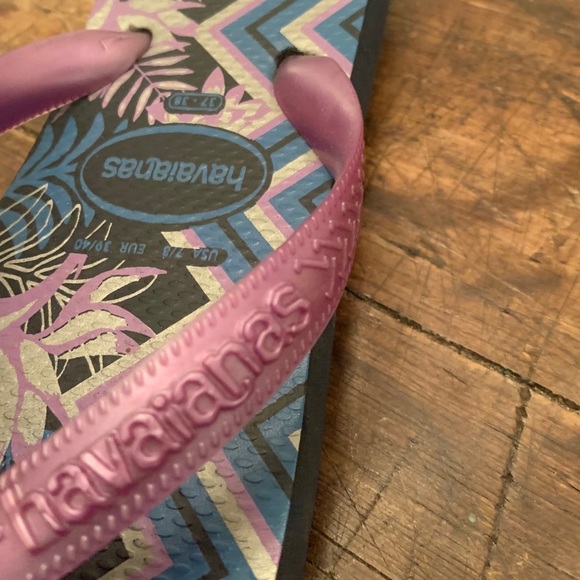 2/20$! Havaianas sandals (NEW) - Picture 2 of 4